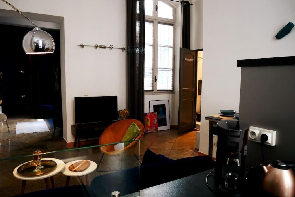 Appartement P2 De Charme - Centre-Ville 尼姆 外观 照片
