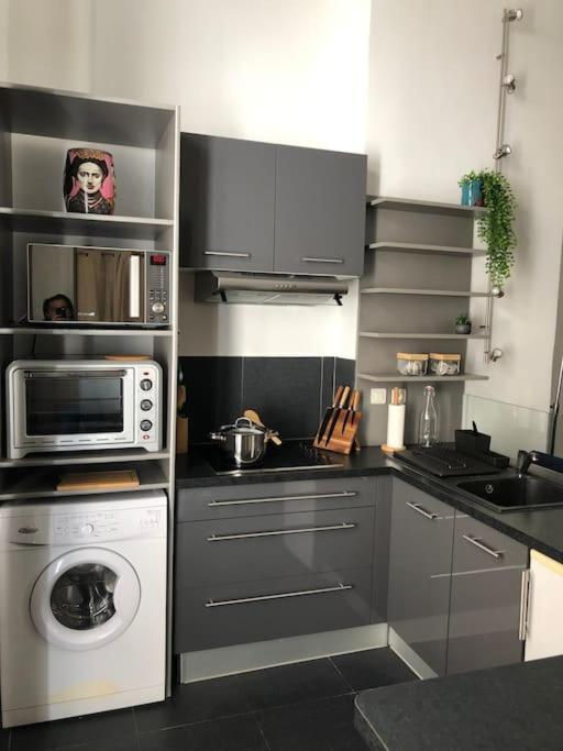 Appartement P2 De Charme - Centre-Ville 尼姆 外观 照片